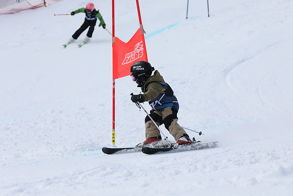 HINGF'25-Sat-Red Gates Bibs 161-180-105