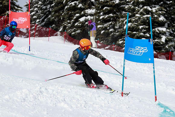 HINGF'25-Fri-Blue Gates Bibs 141-160-112