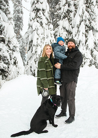 Emond Family Dec 2024-88