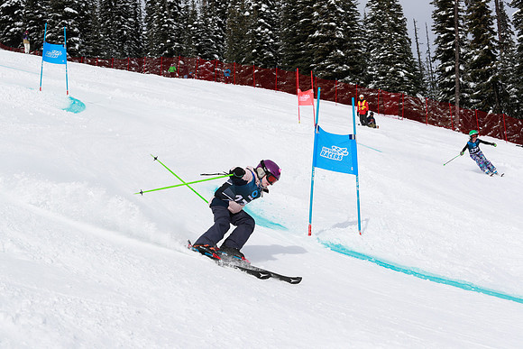 HINGF'25-Fri-Blue Gates Bibs 161-180-77