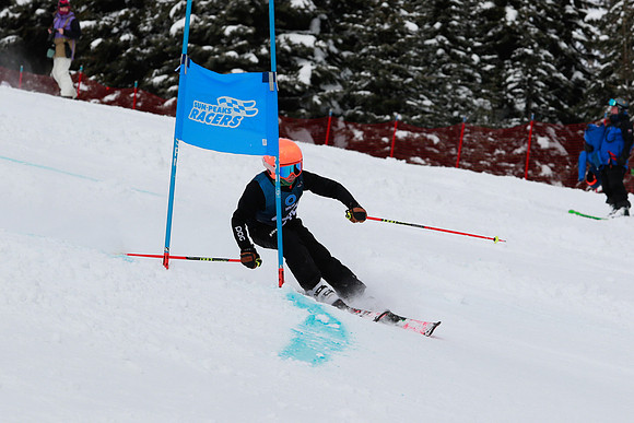 HINGF'25-Fri-Blue Gates Bibs 141-160-58