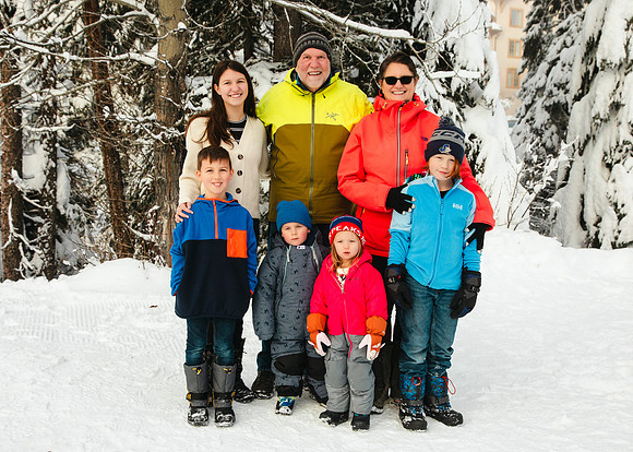 Emond Family Dec 2024-10