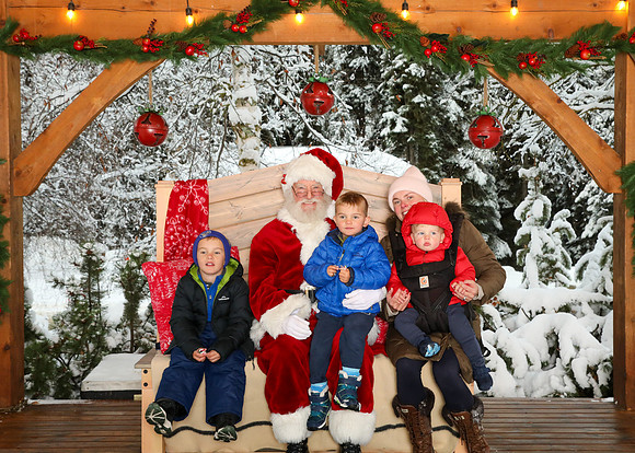 Sun Peaks Santa 2025 number 100-3