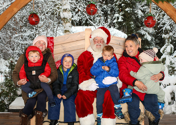 Sun Peaks Santa 2025 number 100-17