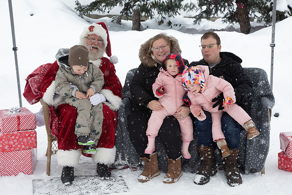Santa Visit 2022 numbers 21-30-35