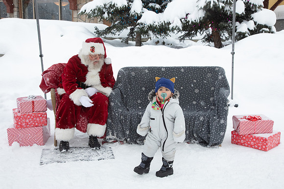 Santa Visit 2022 numbers 21-30-52