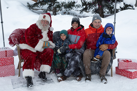 Santa Visit 2022 numbers 71-80-7