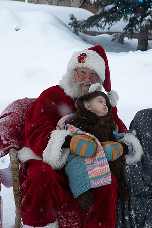 Santa Visit 2022 numbers 71-80-52