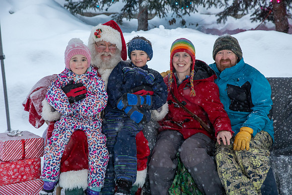 Santa Visit 2022 numbers 71-80-121
