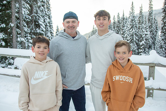 Woods Family Dec 2024-56