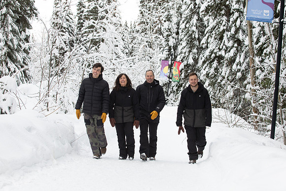 Deep Family Sun Peaks New Years 22-23-28