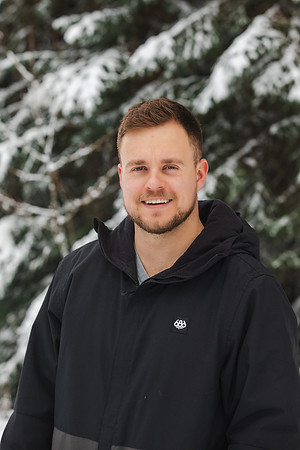 Deep Family Sun Peaks New Years 22-23-37