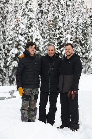 Deep Family Sun Peaks New Years 22-23-69