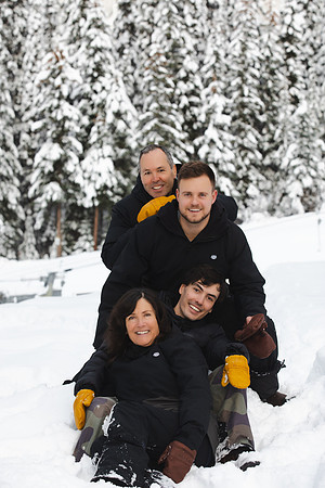 Deep Family Sun Peaks New Years 22-23-74