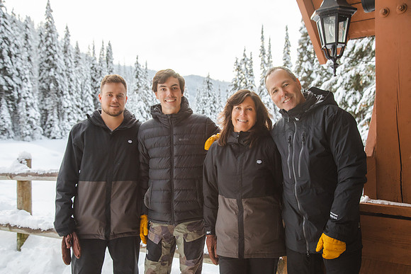 Deep Family Sun Peaks New Years 22-23-80