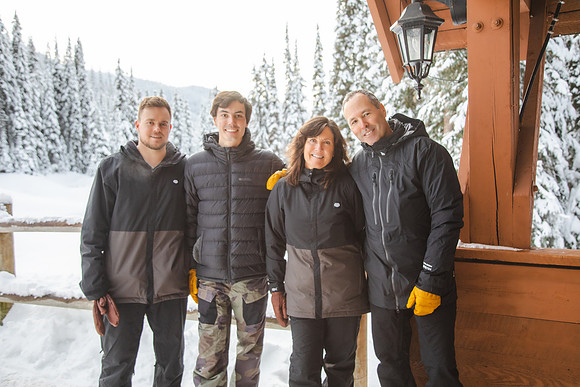 Deep Family Sun Peaks New Years 22-23-82