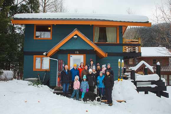 Brynjolfson Family Christmas 2022-1