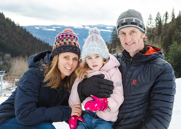 Brynjolfson Family Christmas 2022-15
