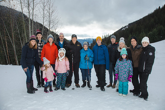 Brynjolfson Family Christmas 2022-70