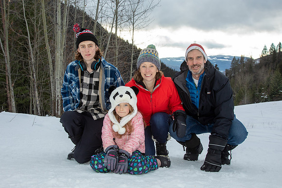 Brynjolfson Family Christmas 2022-82