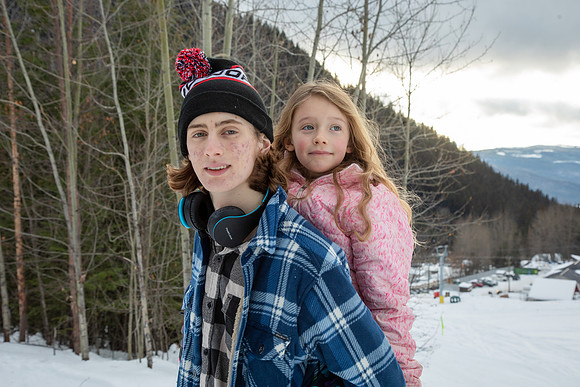 Brynjolfson Family Christmas 2022-91