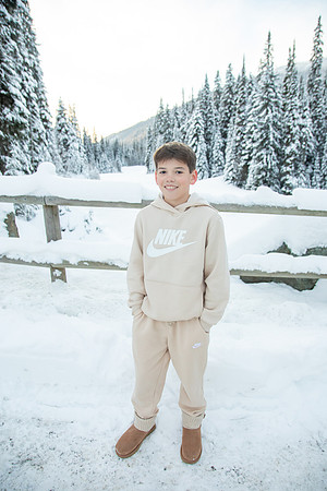 Woods Family Dec 2024-40