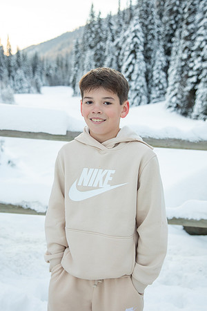 Woods Family Dec 2024-39