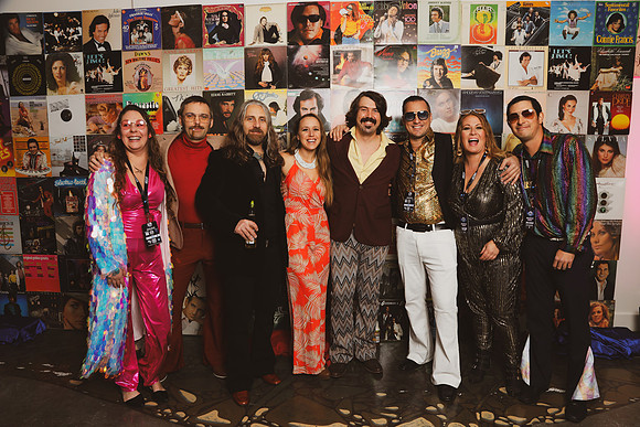 Blue Bird 70's 2023-253