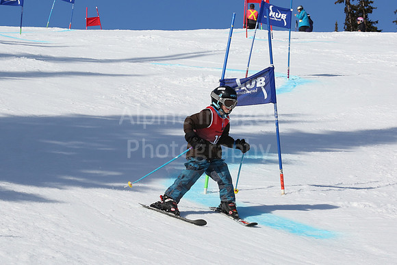 NGF2019Friday bibs f-20-239
