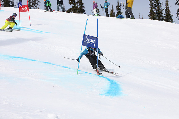 NGF2019Saturday Bibs 41-60-40