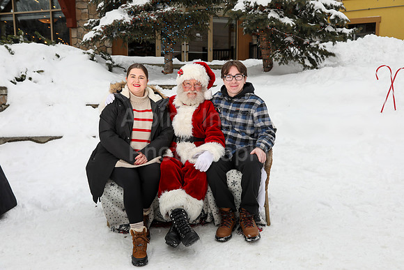 Santa Visit 2024 21-40-17