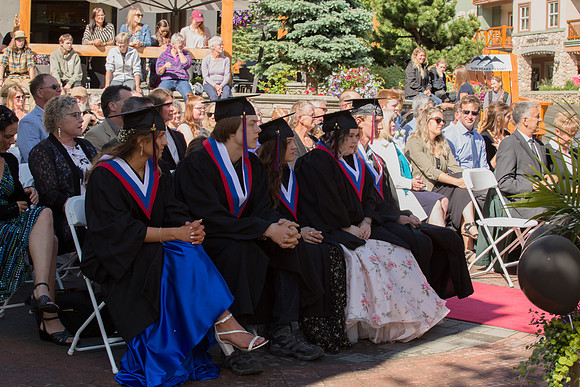 Grad 2019-23