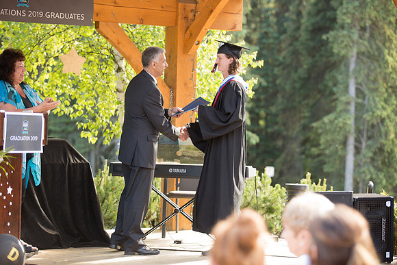 Grad 2019-100