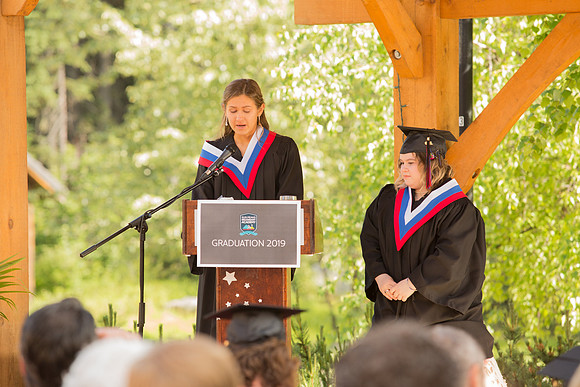 Grad 2019-115