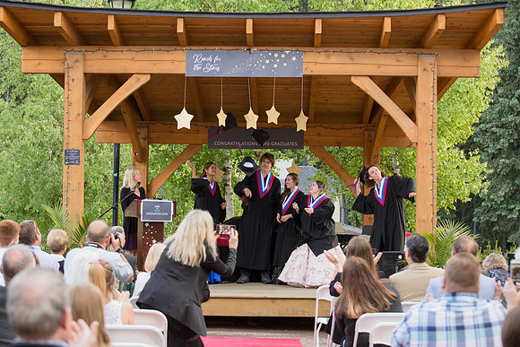 Grad 2019-140