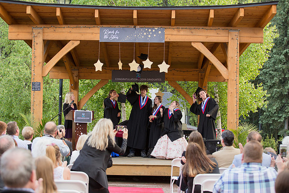 Grad 2019-139