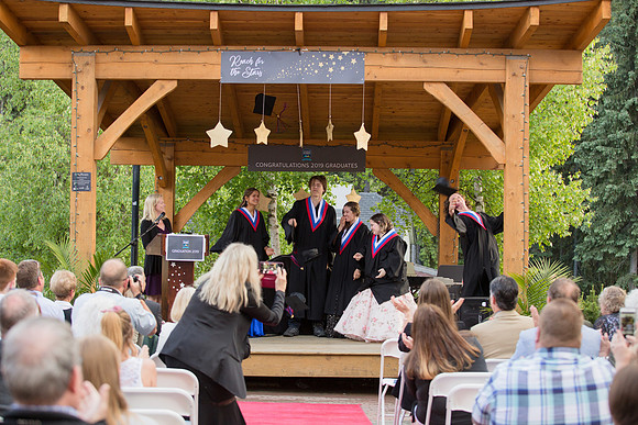 Grad 2019-141