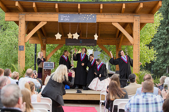 Grad 2019-143
