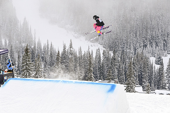 TTWomensBigAir-5