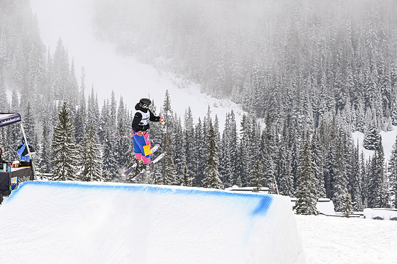TTWomensBigAir-2