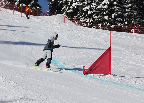 BCChampSnowboardGirls -468