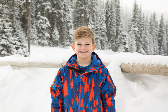 Sunpeaks village2020-15