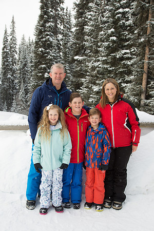 Sunpeaks village2020-28
