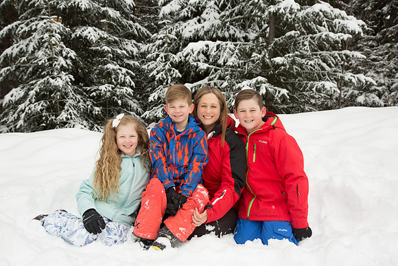 Sunpeaks village2020-80