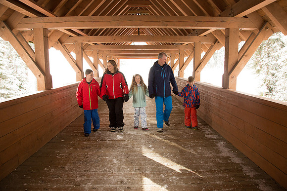 Sunpeaks village2020-101