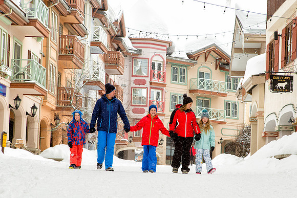 Sunpeaks village2020-118