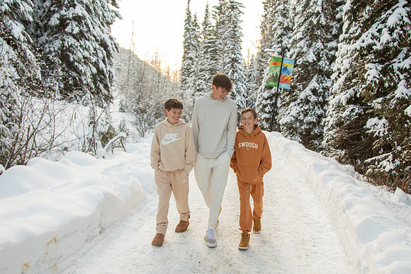Woods Family Dec 2024-75