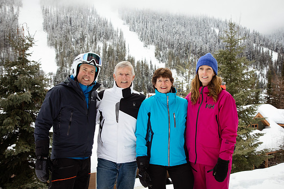 Brown Family Xmas 2024-10
