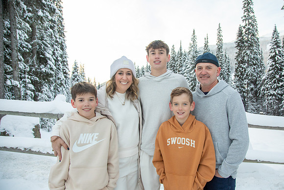 Woods Family Dec 2024-50