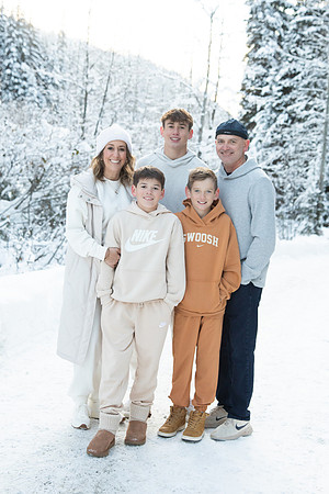 Woods Family Dec 2024-66
